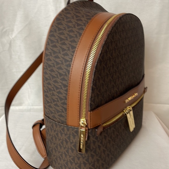 Brand New Michael Kors Kenly Brown Backpack - Picture 6 of 6